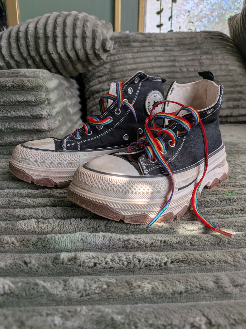 Pacogil Knock Off Converse Platform Sneakers